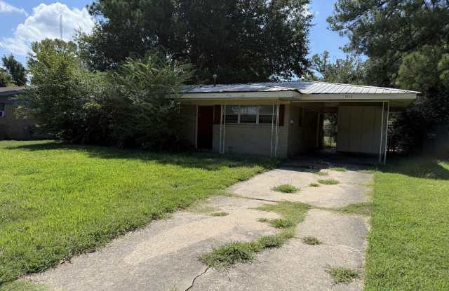 3BR/1BA brick home in Pine Bluff photos photos