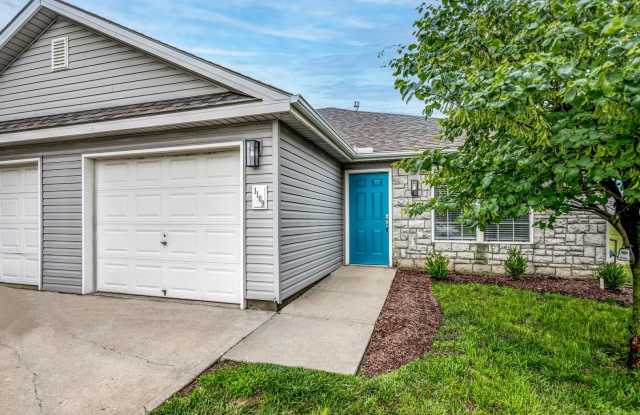 Stylish Belton Townhome | 3 Beds, 2 Baths, Garage  More – $1795/mo photos photos