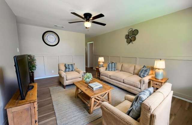 115 Nelda Drive Gallery 3