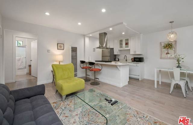 1934 18th St unit: 2 - 1934 18th Street, Santa Monica, CA 90404