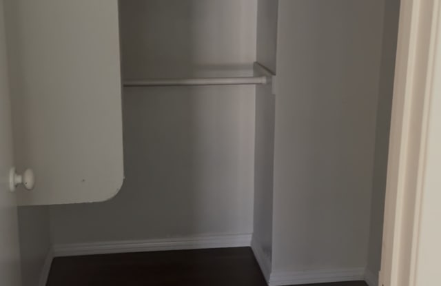 5032 Cantlewood Drive Gallery 1