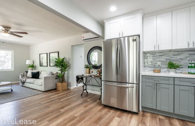 501 Vermont Ave - 501 West Vermont Avenue, Escondido, CA 92025