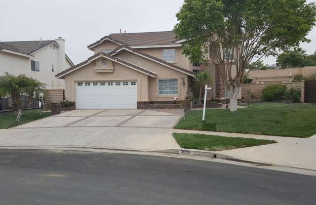 5 Bedroom Pool Home for Rent in South Corona – 3015 Briarhaven Lane Gallery 3