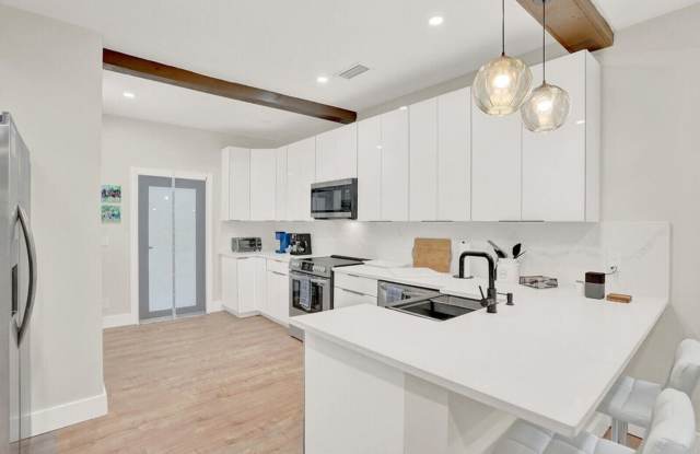 727 S Fernwood Drive S, West Palm Beach, FL 33405 photos photos