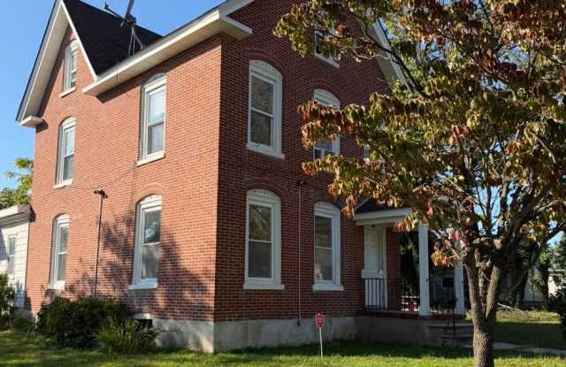 218 South East Ave Gallery 1