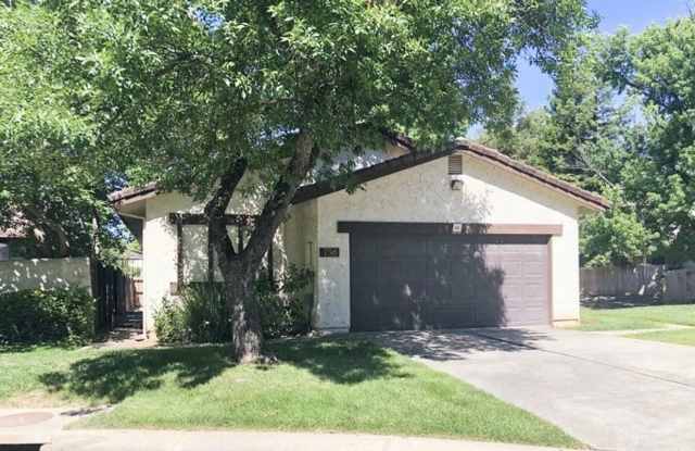 Spacious 3 Bedroom Condo photos photos