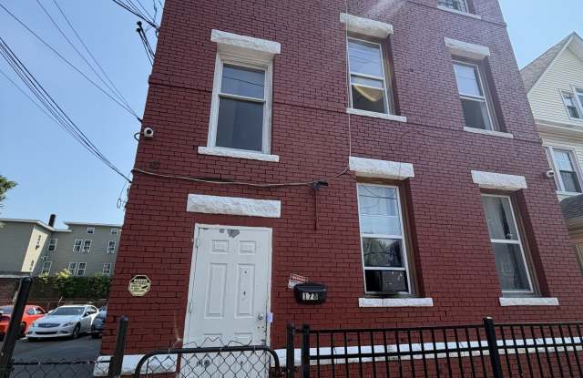 178 Clarence Street photos photos