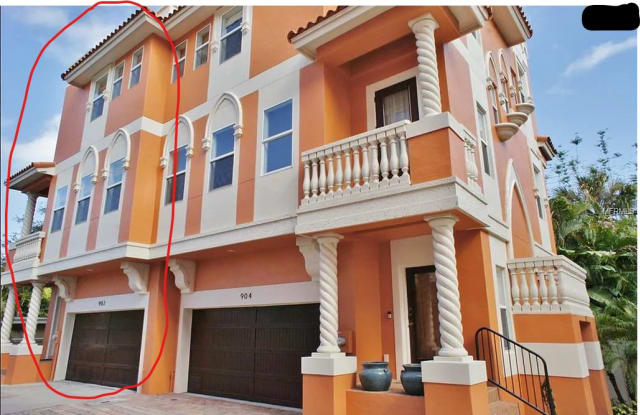 902 Villa Venicia Way - 902 Villa Venicia Way, Tampa, FL 33606