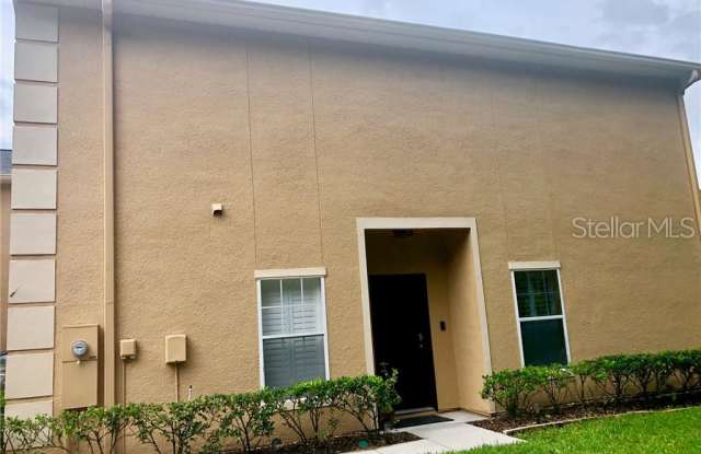 16312 FAIRFORD PALMS COURT Gallery 2