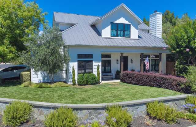 1810 Quail Court photos photos