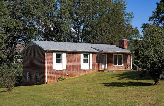Move-in Ready One Level Home Walkable to Crozet Park - 930 Claudius Court, Crozet, VA 22932