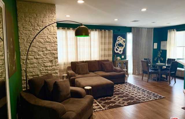 12452 Sonoma Dr Gallery 2