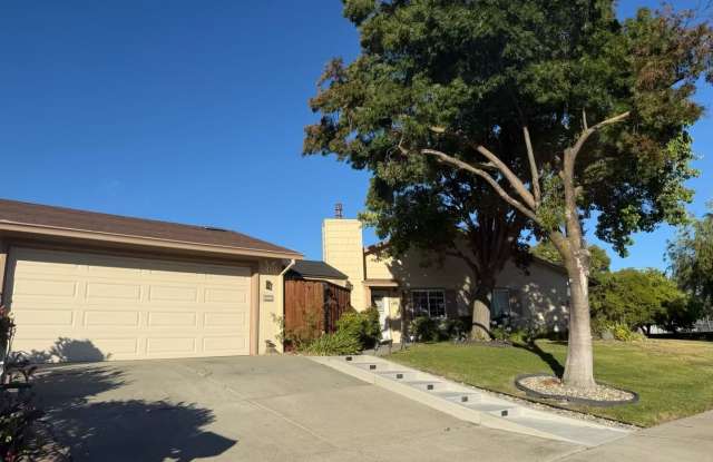 4BD/2BA Single Family Home in Quiet Desirable Livermore Neighborhood! Gallery 1