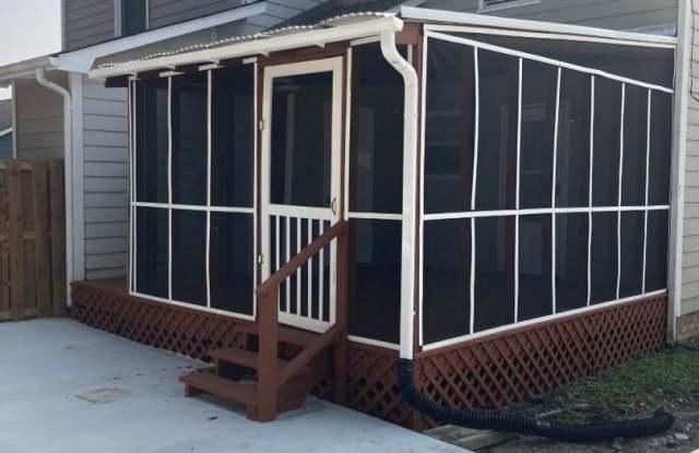 $750 MOVE IN SPECIAL!! Gallery 4