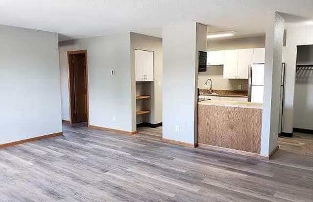 119 1st Avenue Northeast Gallery 2