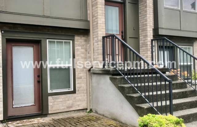 1370 Brooklyn Walk NE # 12.5 - 1370 Brooklyn Walk Northeast, Issaquah, WA 98029