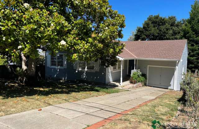 Charming 3 Bedroom Home with Bonus Room and Spacious Backyard – Prime San Carlos Location photos photos