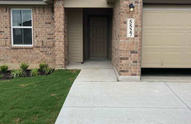 ZERO APPLICATION FEE FOR THIS KENDALL BROOK RANCH Gallery 1