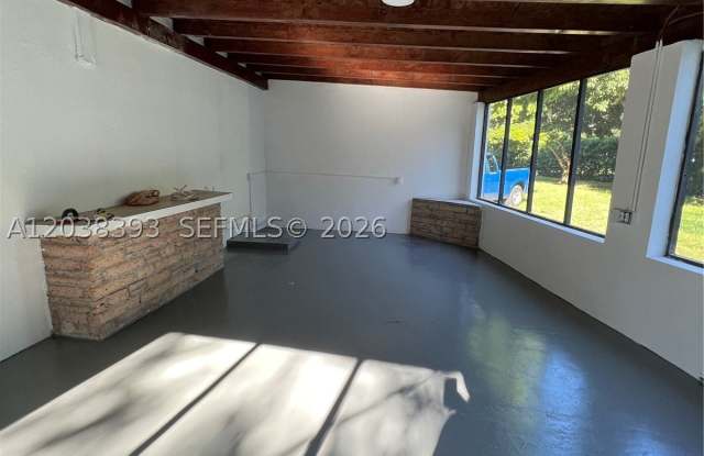 16601 SW 83rd Ct Gallery 4
