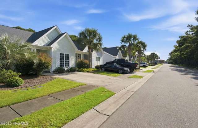 2 Bed 2 Bath Townhouse UNFURNISHED- Minutes from Carolina Beach Gallery 4