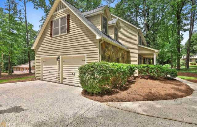 100 Fieldstone Ln Gallery 4