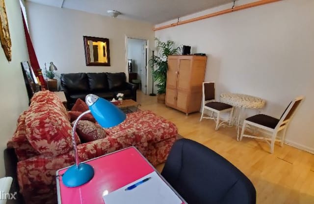 213 Chestnut St 3F - 213 Chestnut Street, Philadelphia, PA 19106
