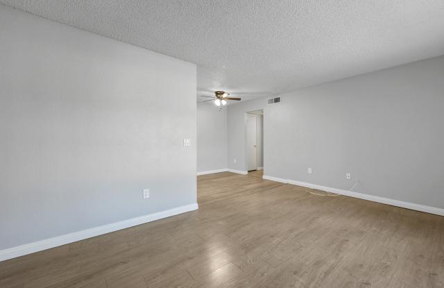 2930Canyon Crest Dr. #1 Gallery 1