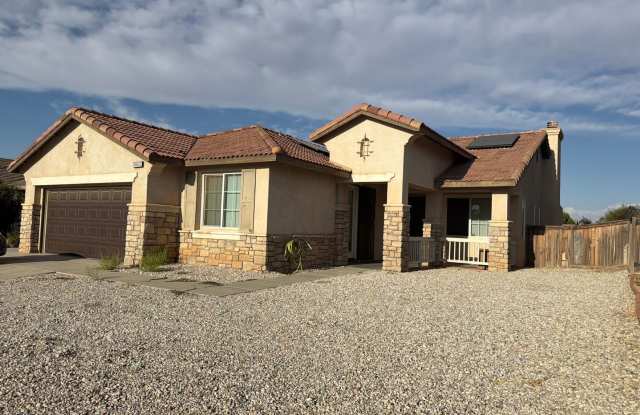 Spacious 5-bedroom Home photos photos