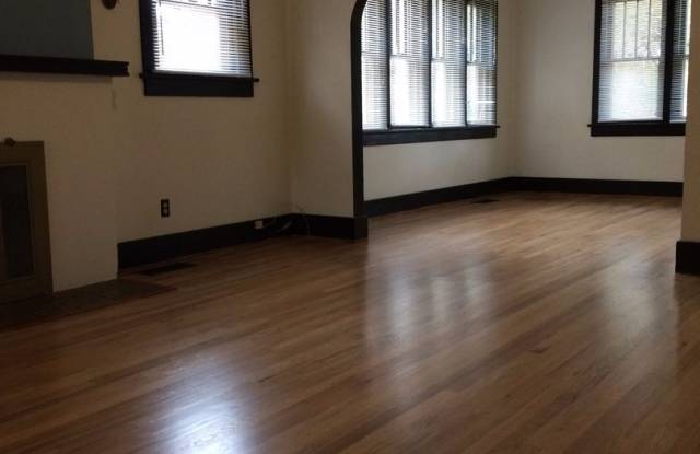 Spacious 5 Bedroom 2 Bathroom Home - 3785 West 52nd Avenue, Berkley, CO 80221