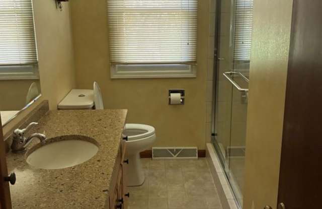 85 S Huron Dr Gallery 4