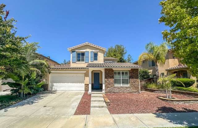 SD: Spacious 5B/4BA Home with Private Patio, Backyard & Soaking Tub photos photos