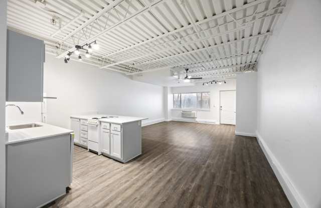1039 North Molly Court Gallery 3