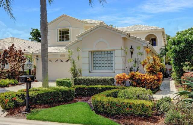 6450 Brava Way photos photos