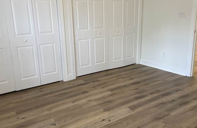 108 Turnberry Ct photos photos