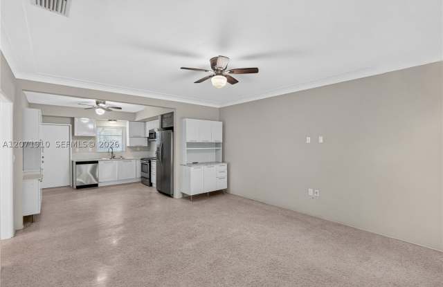260 SW 31st Ct Gallery 4