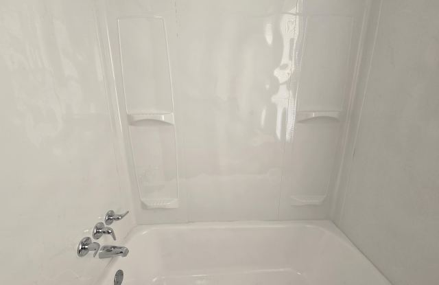 5526 N MASCHER Street unit: 2Nd Fl Rear photos photos