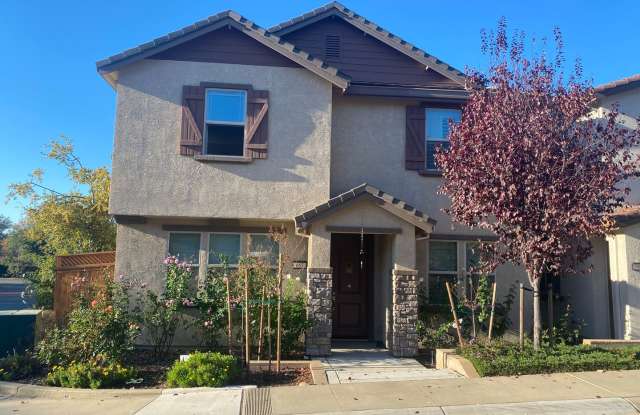 Beautiful Upgraded Dual Entry Corner Folsom Unit! - 663 Addison Lane, Folsom, CA 95630
