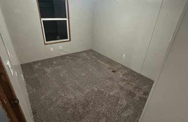 3 Bed / 1 Bath – Orangefield ISD – $795/mo Gallery 2