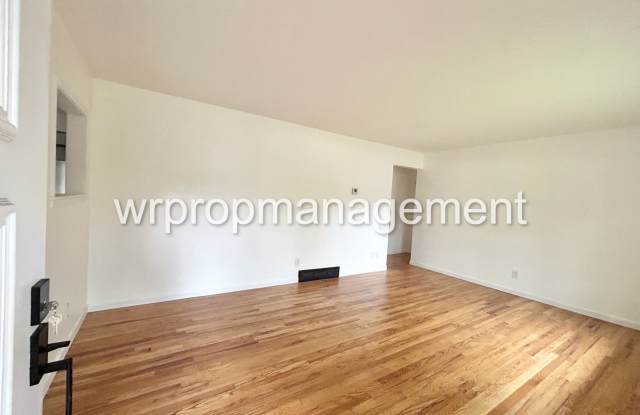 3 Bed 1 Bath Home in Lambertville Available in November! Gallery 4