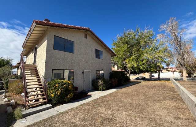 Cozy 2-Bedroom Unit with Fireplace and Utilities Included in Lancaster! photos photos