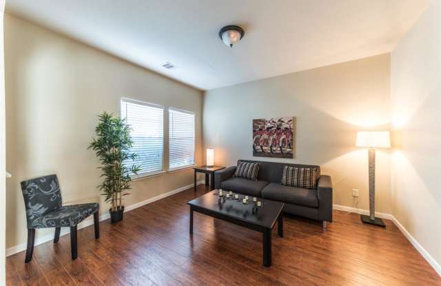 21771 Mossy Field Lane Gallery 4