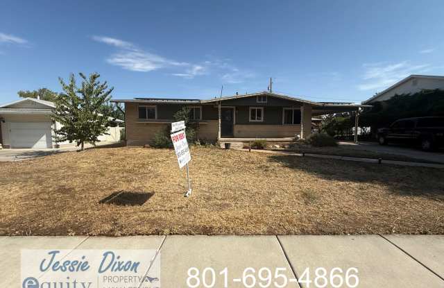 2462 W 4750 S photos photos