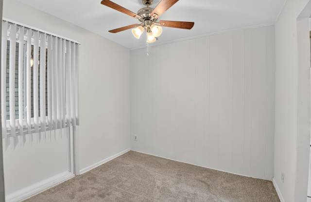 Pinebrook Apartments Gallery 4