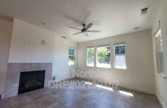 481 Lexington Dr Gallery 2