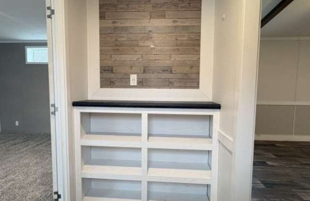 265 Sycamore Loop photos photos