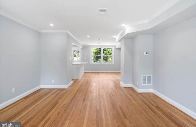 3551 SHANNON Drive Gallery 4