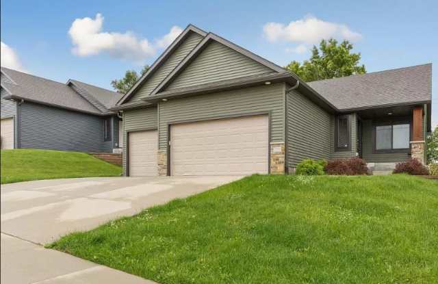 1253 Turnberry Dr Se photos photos