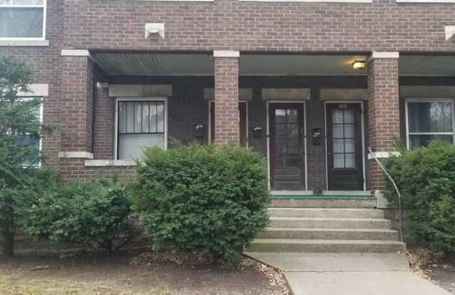 608 South Grand Avenue - 608 S Grand Ave, Sedalia, MO 65301