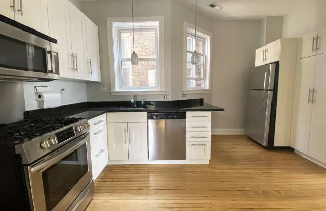 1757 W 17th St photos photos