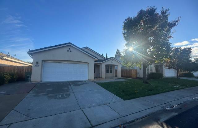 Spacious 4 Bedroom Home in Elk Grove photos photos